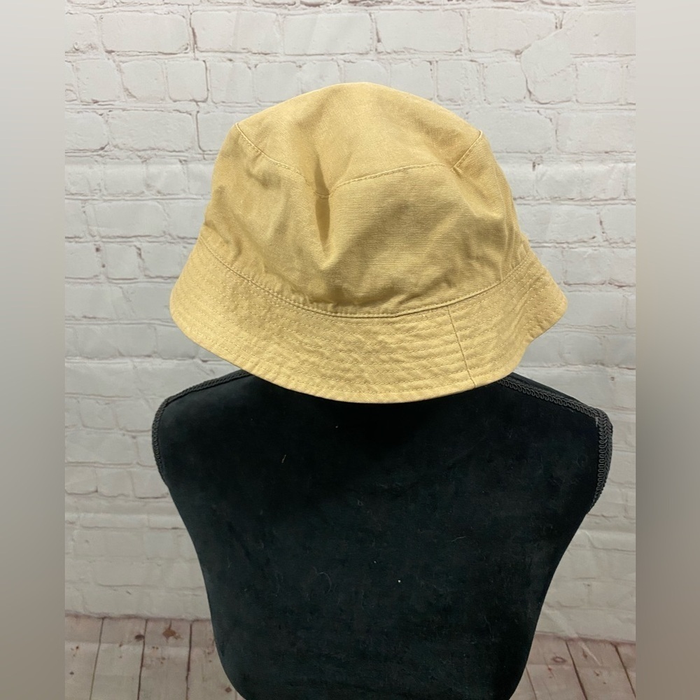 Betmar New York Beige Womens Juniors Small Bucket Hat